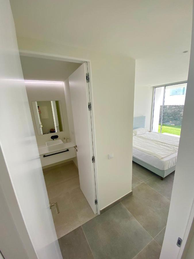 אדחה Rocavista - Villa With Heated Rooftop Pool And Amazing Ocean View מראה חיצוני תמונה
