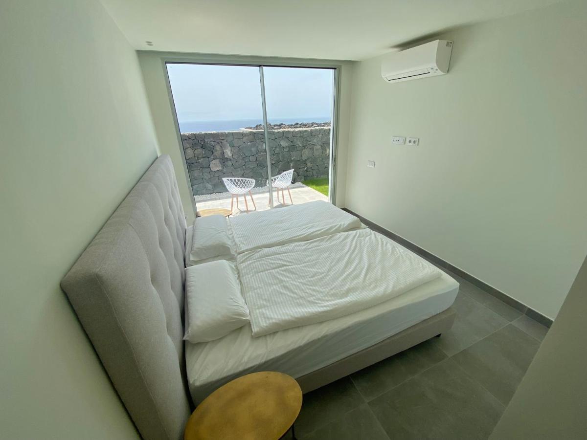 אדחה Rocavista - Villa With Heated Rooftop Pool And Amazing Ocean View מראה חיצוני תמונה