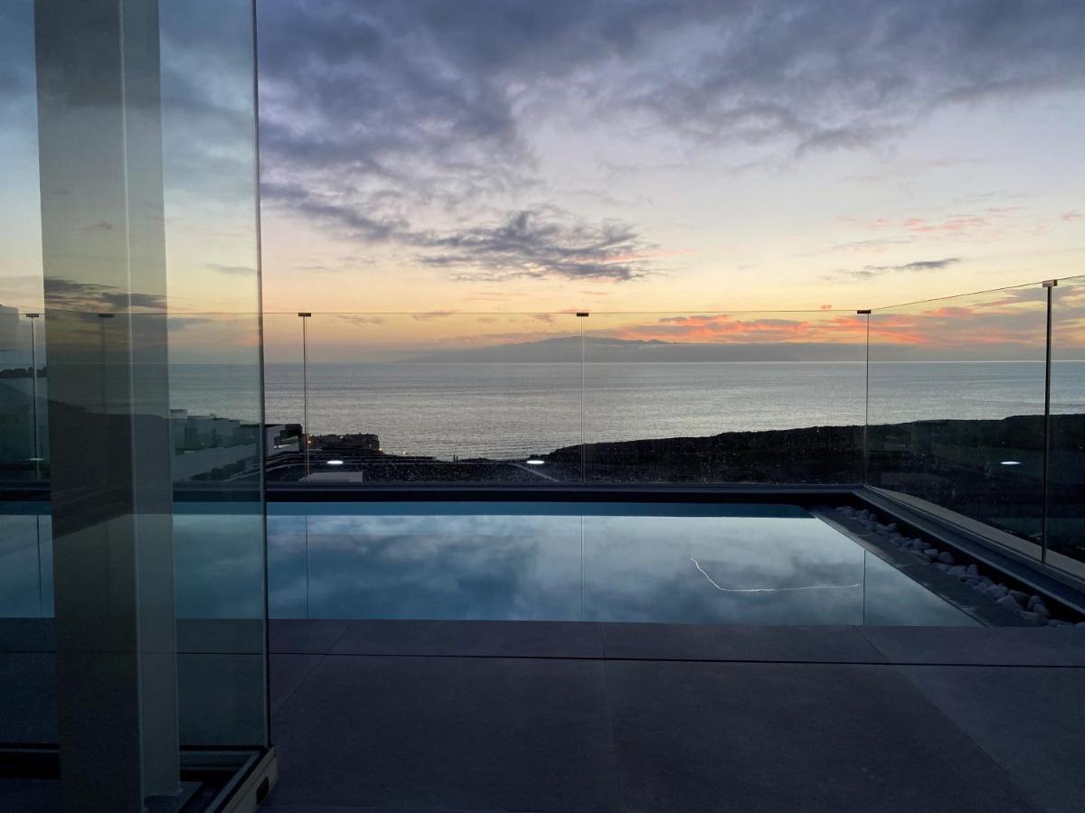 אדחה Rocavista - Villa With Heated Rooftop Pool And Amazing Ocean View מראה חיצוני תמונה